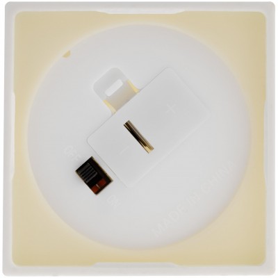 Светильник с LED-свечой