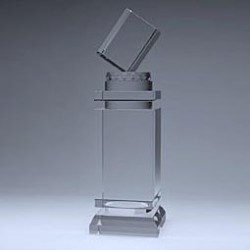 Награда из стекла 