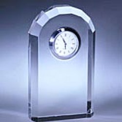 Настольные часы из стекла прозрачный