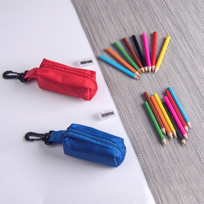 Набор: 8 цветных карандашей с точилкой в чехле с карабином, синий