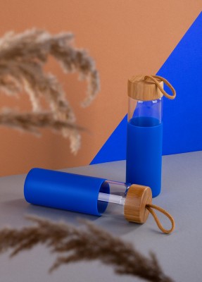 Бутылка для воды 600мл в силиконовом чехле, синий