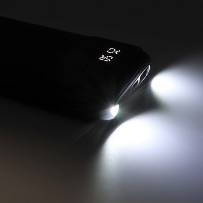 Внешний аккумулятор 10 000 mAh с фонариком, черный